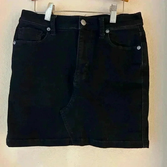 Free People We The Free Black Denim Skirt - Picture 2 of 6